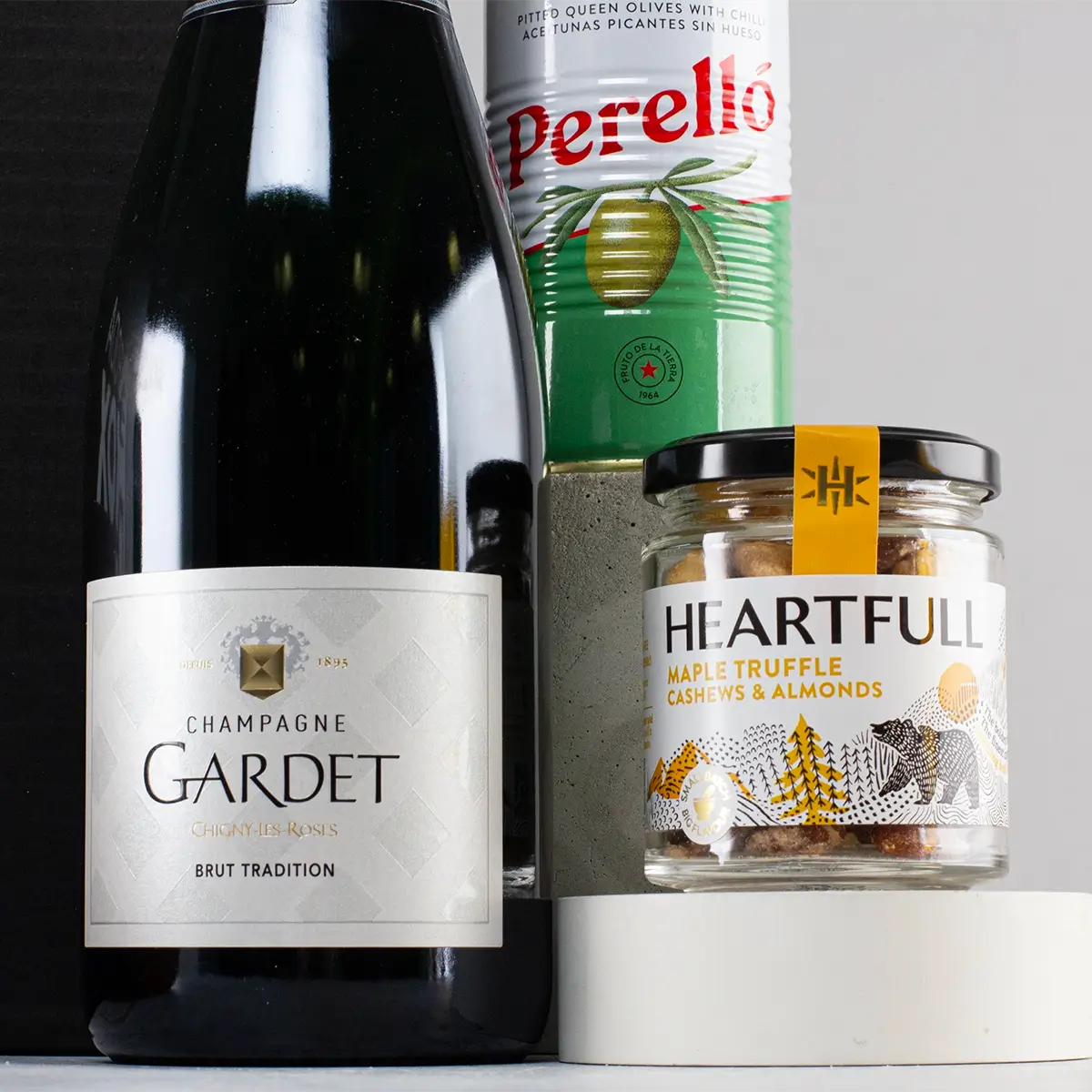 Champagne and Gourmet Appetisers Gift Box - Sudd