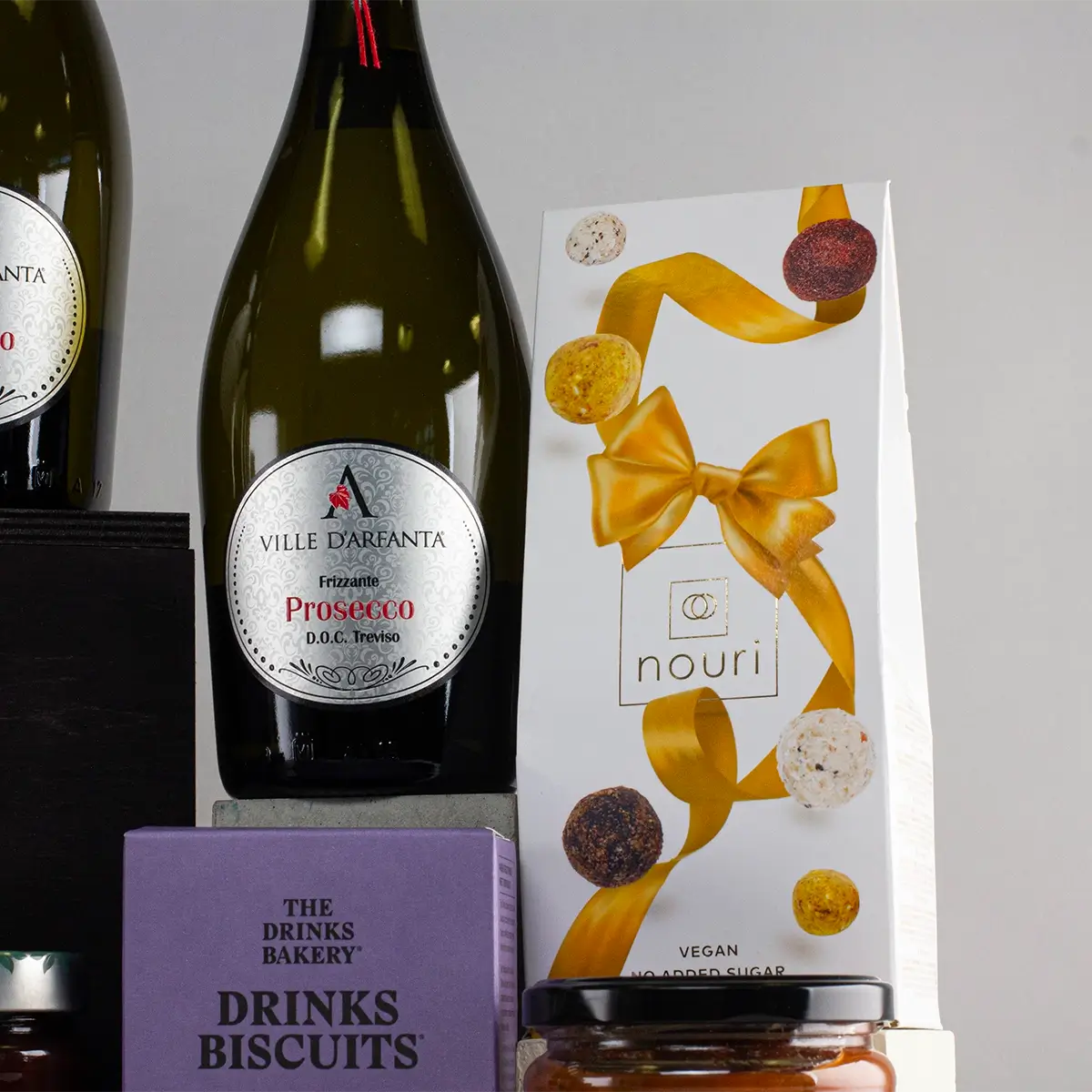 Prosecco, Cheese & Truffle Party Hamper | Gourmet Gift Basket - Sudd