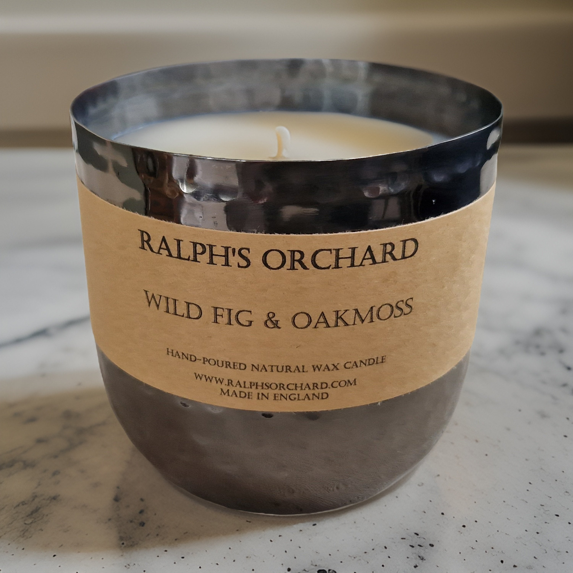 Wild Fig & Oakmoss Scented Candle - Sudd